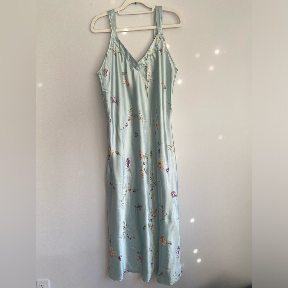 JONES NEWYORK MINT POWDER GREEN FLORAL PRINT SLIP SIZE LARGE
